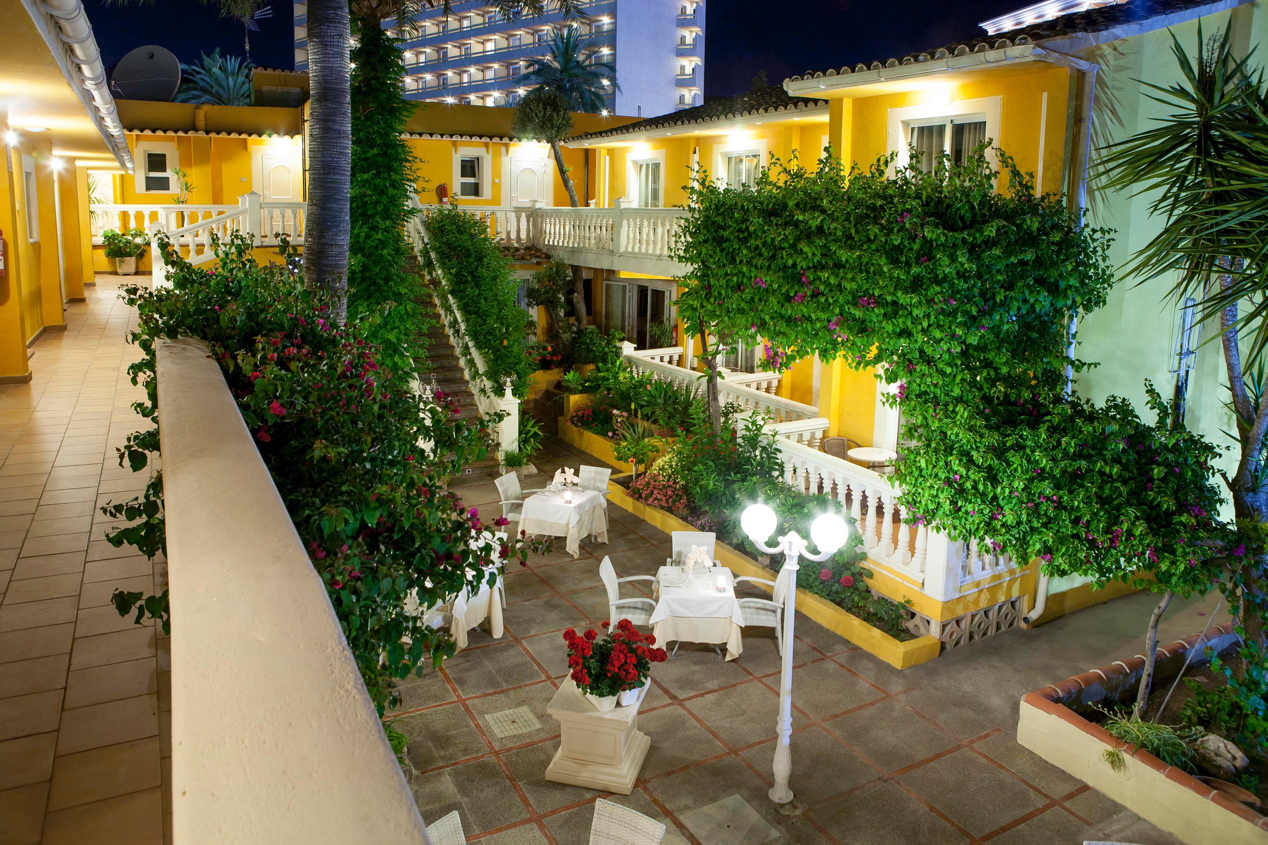 Hotel Cupidor Peguera Exterior photo